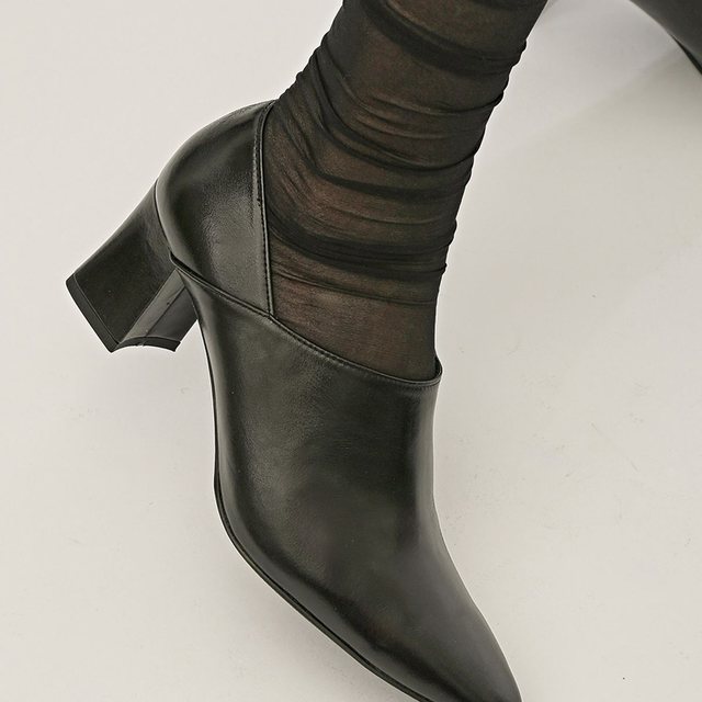 라일라 힐 Black